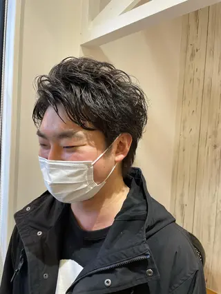 ショート メンズ 鈴村 大介のヘアスタイル