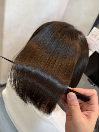 ミディアム 髪のお悩みお任せ ください坂 要司のヘアスタイル