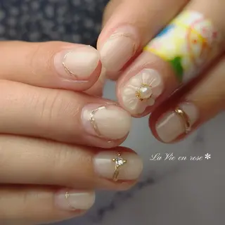 ネイル ラヴィアン ローズのネイルデザイン