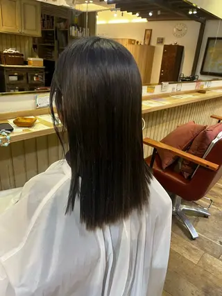ミディアム 臺 佳連のヘアスタイル