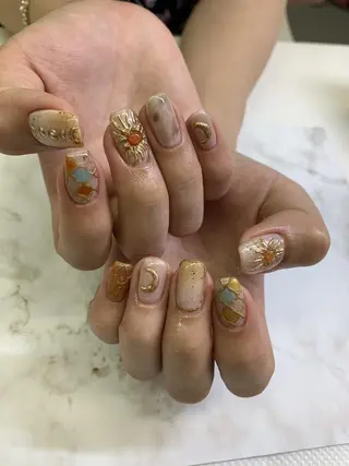 ネイル 🦋ネイルサロン ブラン🌈ゆりのネイルデザイン