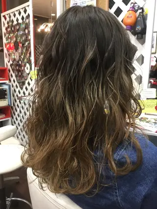 ミディアム カラー 加藤 直樹のヘアスタイル