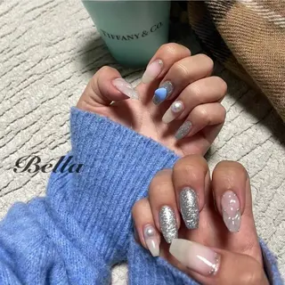 ネイル 𝑩𝒆𝒍𝒍𝒂 𝒏𝒂𝒊𝒍のネイルデザイン