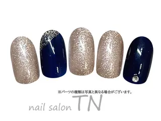 ネイル 中島 実穂のネイルデザイン