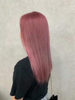 セミロング カラー ハイトーン・ブリーチ ムラ修正　八須　錬のヘアスタイル