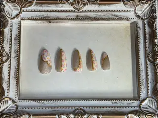 ネイル Queenie nailのネイルデザイン