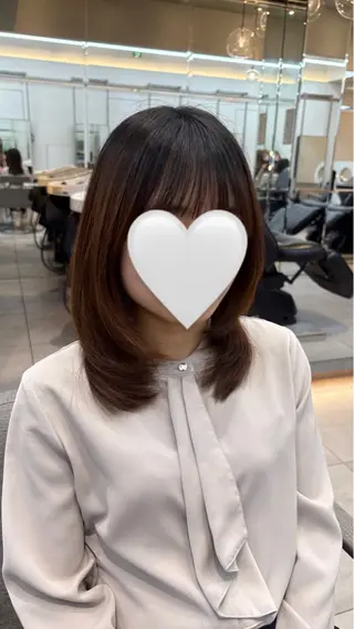 ミディアム nok所属・レイヤー/ベージュ/ どますず🌺のヘアスタイル