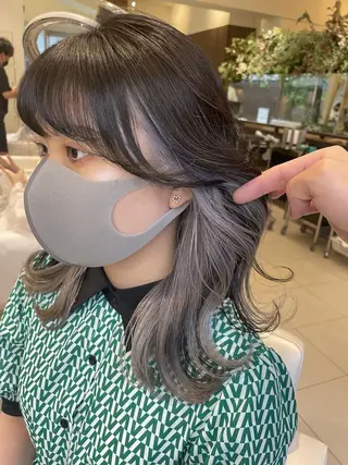 セミロング カラー matiz マティス 表参道所属・💜アンブレラカラー 髪質改善 丸尾】のヘアスタイル