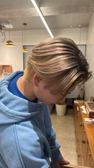 カラー メンズ 【ブリーチ特化】 イマダナツミのヘアスタイル