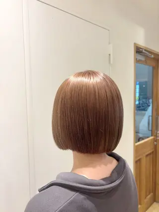 ショート カラー 新井 彩斗EIGHT新宿のヘアスタイル