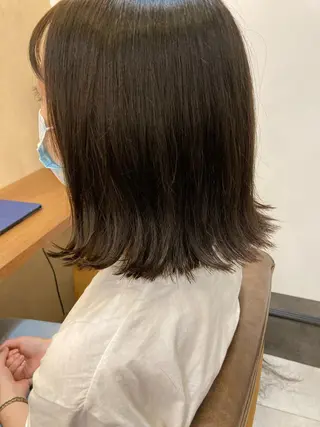 ショート 新宿／透明感カラー／ 阿久津凜のヘアスタイル