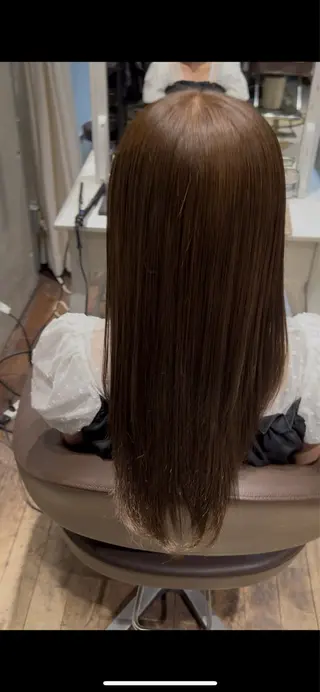 セミロング カラー Hair salon defi 縮毛矯正/髪質改善 渋谷所属・今野 惺虎のヘアスタイル