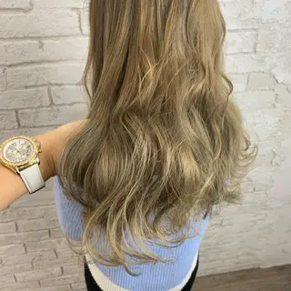 ロング カラー 🎀モテ髪ミルクティ ー🎀yasunaのヘアスタイル