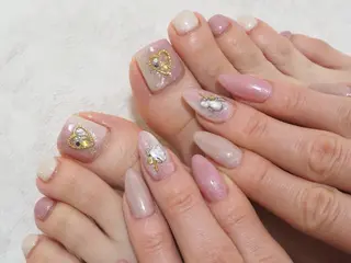 ネイル 西原 愛莉のネイルデザイン