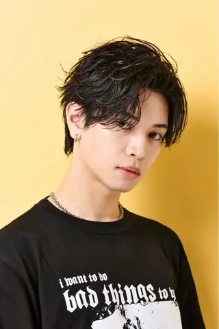 ショート パーマ GLOW所属・マタカ ミナリのヘアスタイル