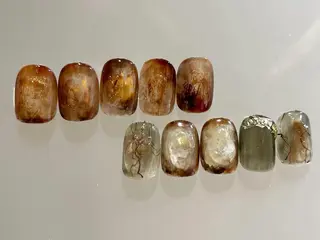 ネイル esby Loely MIZUKIのネイルデザイン