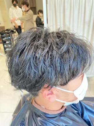 パーマ メンズ 佐々木 拓海のヘアスタイル