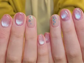 ショート カラー ネイル ネイルサロン リリーブランシュ所属・森 瑞紀のネイルデザイン