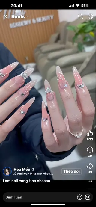 ネイル ヒナネイルサロン所属・Hina ネイルサロンのネイルデザイン