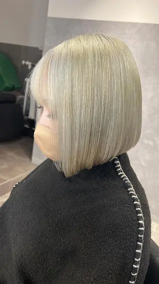 ミディアム カラー mimiiy梅田 中崎町ハイトーンのヘアスタイル