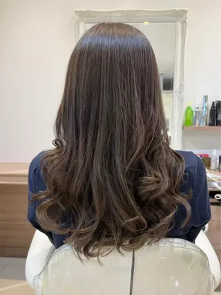 ロング カラー SVTオタク美容師 ねねのヘアスタイル