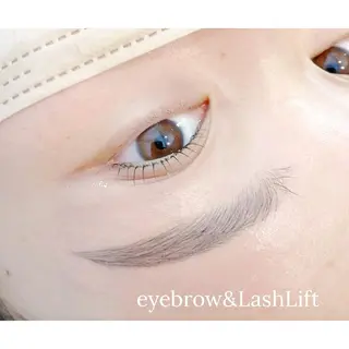 マツエク・マツパ アイブロウ 眉毛サロン 　森田江里子の眉毛・アイブロウイメージ