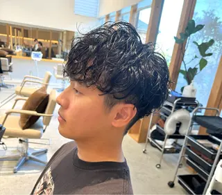 ショート パーマ メンズ 服部 雄輝のヘアスタイル