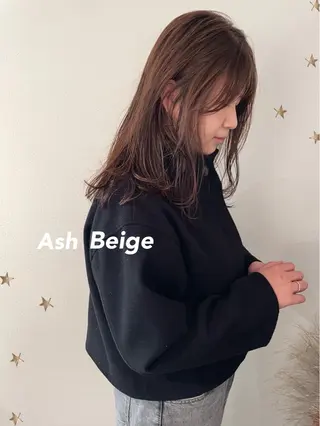 セミロング カラー salon AKIRA所属・市川 千夏のヘアスタイル