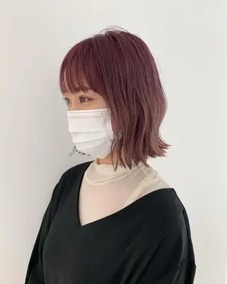 ショート カラー iLi所属・iLi 《イリ》のヘアスタイル