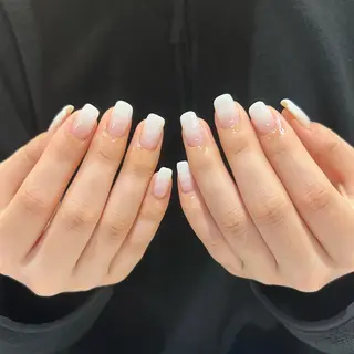 ネイル A. Hashimotoのネイルデザイン