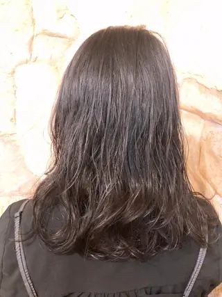 セミロング パーマ ケアリー所属・✨髪質改善 の匠❗️MASAのヘアスタイル