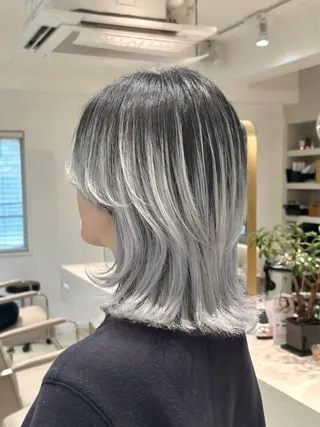 ミディアム ヘアメイクkeiko 🌈パーソナルカラーのヘアスタイル