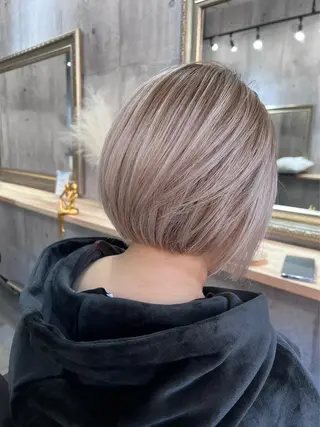 ショート カラー Sunny side 大名 RIOのヘアスタイル