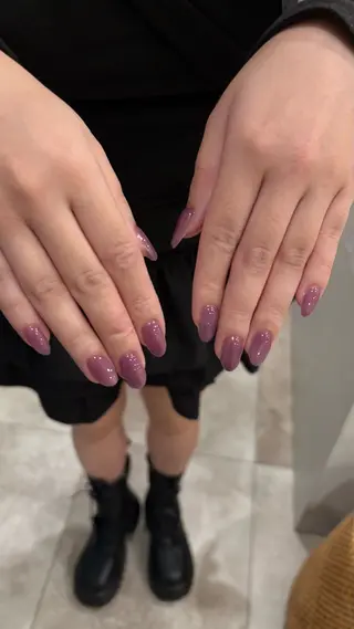 ネイル しおん⭐︎立川 sofaネイリストのネイルデザイン