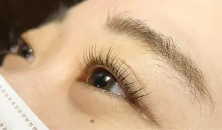 パーマ 郡山駅前美容室 Hair Life Hana&Co (ヘアーライフハナコ)所属・MᗩïＫᗩ 郡山駅ua/マツパのマツエク・マツパデザイン