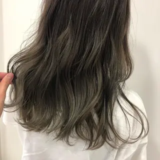 ロング カラー GLROW haruhiのヘアスタイル