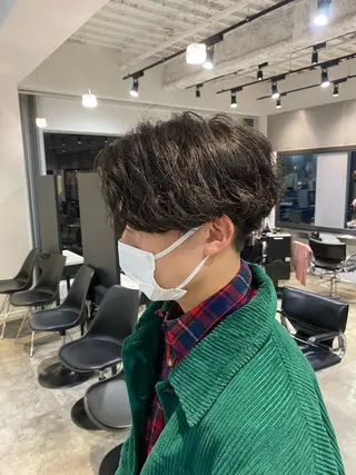 ショート パーマ 増子 祐太朗のヘアスタイル