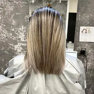 ミディアム カラー アンドウ ユウ/ レイヤーカット/韓国のヘアスタイル