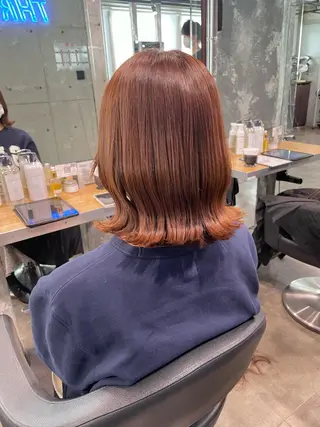 ミディアム カラー パーマ ヘアアレンジ メンズ キッズ ネイル マツエク・マツパ アイブロウ 透明感カラー・レイヤ ー🎀amika🎀のヘアスタイル