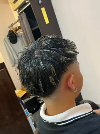 ミディアム カラー CuMARi所属・🔥フェード 🔥パーマ／メッシュのヘアスタイル