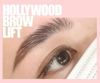 アイブロウ ROSE・MARY 木村のネイルデザイン