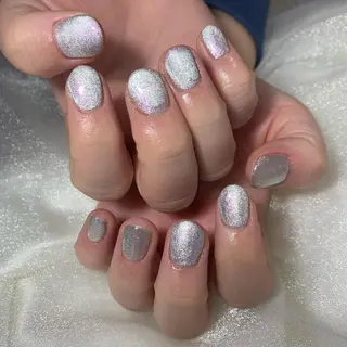 ネイル emanon 新宿東口店所属・nailist akariのネイルデザイン