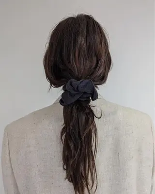 セミロング ヤスザトアヤノ /レイヤー/オリーブのヘアスタイル