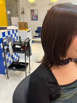 ショート カラー 86futureshair所属・岡田 麻矢のヘアスタイル