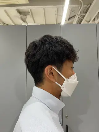 ショート 山本 佳奈のヘアスタイル