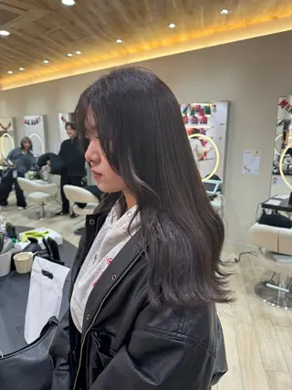 ロング カラー 垢抜け/レイヤー/ ハイトーン/アスナのヘアスタイル