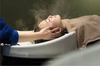 スパニスト 中川のヘアスタイル