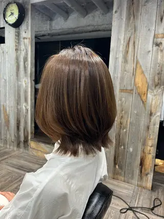 ミディアム 村本 優依のヘアスタイル