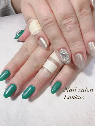 ネイル Lakkus T－CHIのネイルデザイン