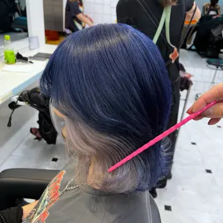 ショート カラー ブリーチカラー 🩵MIZUKIのヘアスタイル